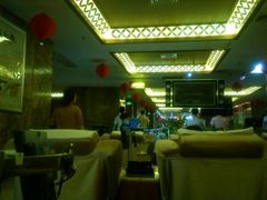 -鸿泰洋美食水会(东门中店)