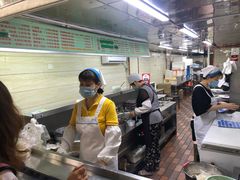 -芳婆糕团店(王府大街店)