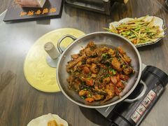 -梁姐啤酒鱼(兴坪古镇店)