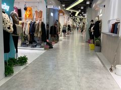 -兴旺欧韩城(上海兴旺国际服饰城店)