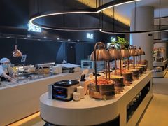 -涨巢·潮玩水疗局