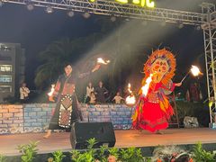 -渔家火锅·海鲜自助餐·演艺(亚龙湾天域酒店)