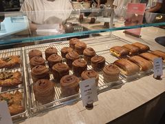 -VERIE BAKEHOUSE