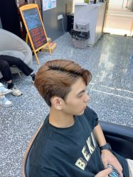 -藤野造型专业烫染接发