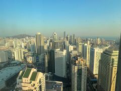 -青岛五四广场海景美仑国际公寓酒店