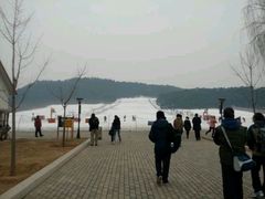 android_upload_pic-十三陵雪世界滑雪场