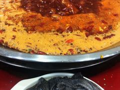纯鲜毛肚-储奇门鳝鱼火锅(总店)