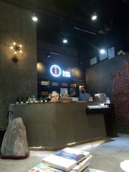 -Kraemer Paris  苏豪路易士·嘉玛发廊