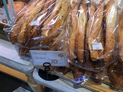 奶香片-昆明冠生园·蛋糕·面包(朗悦湾店)