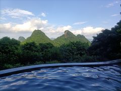 -英德宝晶宫天鹅湖茶语温泉