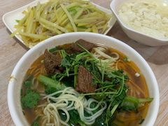土豆肉丝-梯坎面(洪崖洞店)
