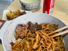 -内蒙焖面大盆骨餐馆(山大路店)