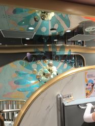 -奈尔宝·国风主题儿童乐园·亲子餐厅(豫园商城店)