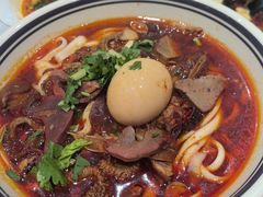 -晋合湘山西刀削面(中冀斯巴鲁大厦店)