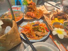 -小小集渔·泰式大排档(太古里香槟店)