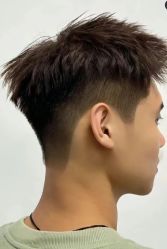点击看大图 -逸丝风尚专注烫染