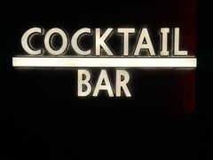 -FOUR PLAY BAR
