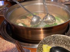 -享润四季椰子鸡音乐主题餐厅(晋江万达店)
