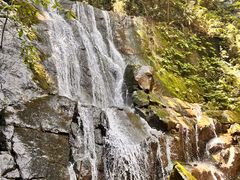 -藏龙百瀑风景区