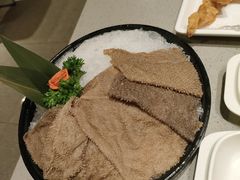 -海底捞火锅(曹安公路店)
