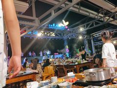 -渔家火锅·海鲜自助餐·演艺(亚龙湾天域酒店)