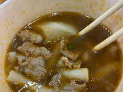 -江三王记牛杂馆(总店)