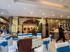 -艳阳天酒店(五里新村店)