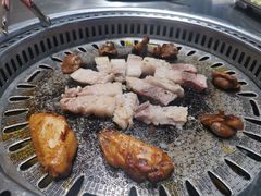 -马路牙子烧烤音乐酒馆(望京店)
