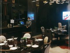 大堂-大理实力希尔顿酒店御璽中餐厅YUXI – CHINESE RESTAURANT