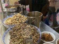 -文山荷鲜居(翠湖店)