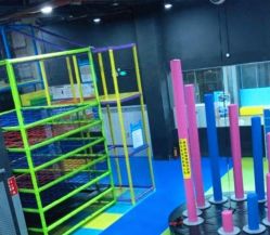 -蹦贝运动中心·蹦床·攀岩·闯关(龙岗店)