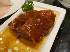 -半岛翡丽海鲜自助餐厅(观风亭店)