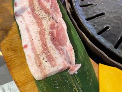 厚切黑猪五花肉-玄希浪漫厨房·韩料烤肉(湖滨银泰in77店)