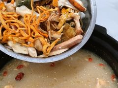 -罗记又添缘竹荪山药鸡·野生菌火锅(西园南路店)