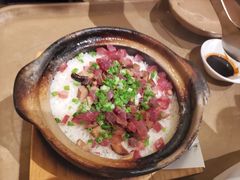 经典香菇腊味煲仔饭-汤城小厨•粤菜•靓汤(苏州街店)