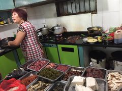 -黄店镇芝堰英才饭店