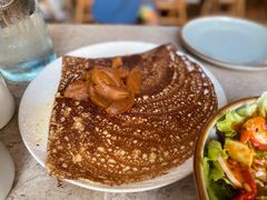 慢炖盐焦糖苹果可丽饼-RAC BAR(安福路店)