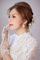 -艾米丽婚纱礼服