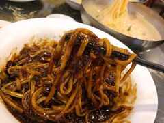 炸酱面-桃园中华料理炸酱面(燕儿岛路店)