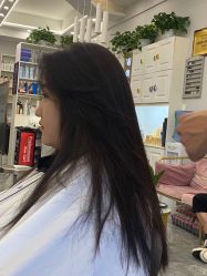 -V8潮牌·接发烫染连锁