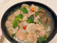 越食经典牛肉河粉-泰越越(古盛路店)
