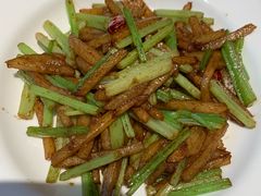 芹菜炒土豆条-南门小馆·清真(国贸商城店)