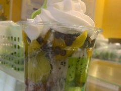 -三佰瑞冻酸奶(凯德MALL店)