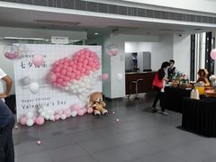 -上海星瀚奔驰4S店(红柳路店)