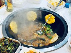 -鲁员外地锅鸡地锅鱼(古墩路店)