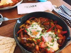 -ROAST coffee & eatery