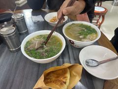 -郝刚刚羊杂割(柳巷店)