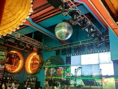 -Famous肥猫墨西哥音乐餐吧(五棵松华熙LIVE店)