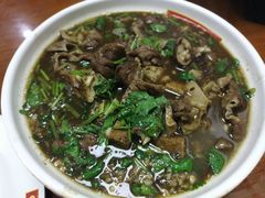 -陈寔包子王·卤煮小肠·京味小吃(龙潭店)