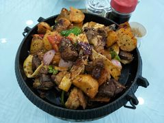 -撒拉人家.酸菜牦牛肉火锅